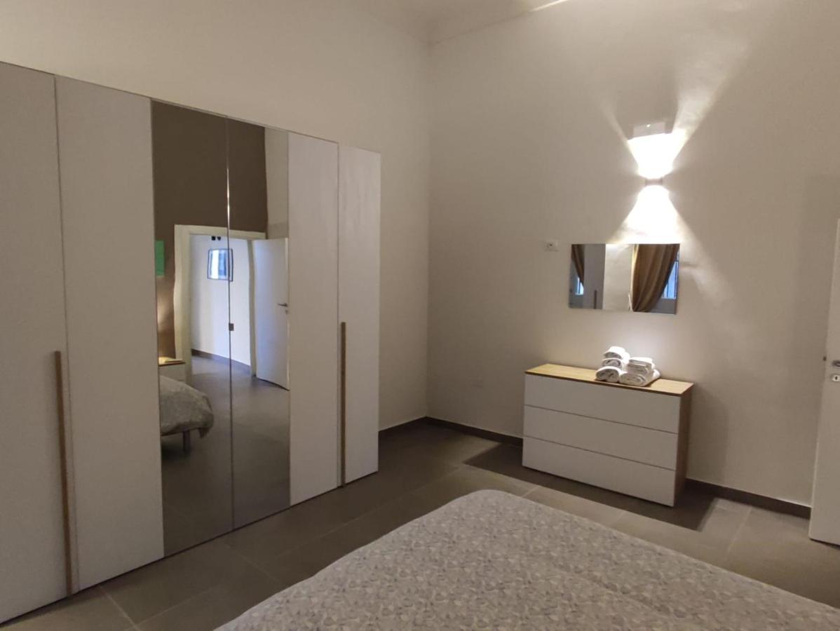 Armhouse Apartment Ostuni Bagian luar foto
